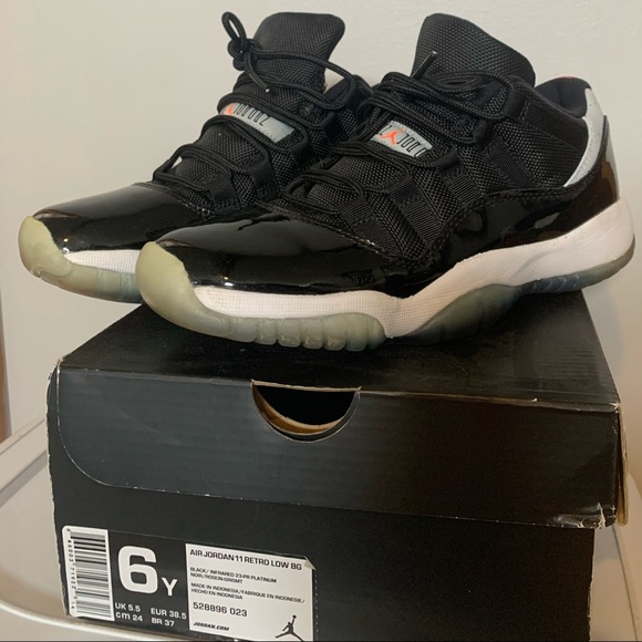 Jordan retro 11 infrared lows - Picture 2 of 2